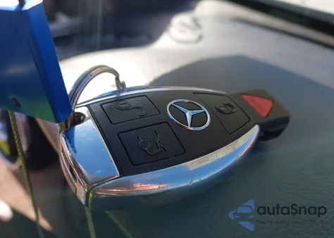 2019 Mercedes-Benz Cla 250 z USA, uszkodzony, nr VIN WDDSJ4EB4KN718962